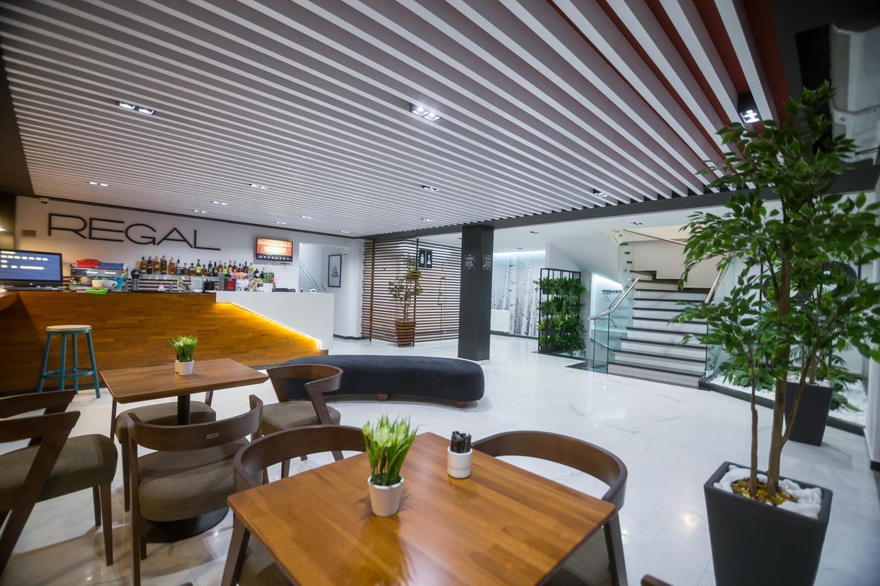 Hotel Regal Korce Eksteriør bilde